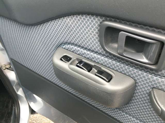 お問合せ時に「カーセンサーを見た」とお伝えいただくとスムーズにご案内できます。