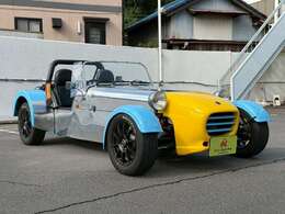 支払方法は現金（振込）、オートローンからお選び頂けます。ローン審査に自信がないお客様もお気軽にお問合せ下さい。審査に自信がありますので他社様に断られたお客様でも販売させて頂いた実績も多数ございます。