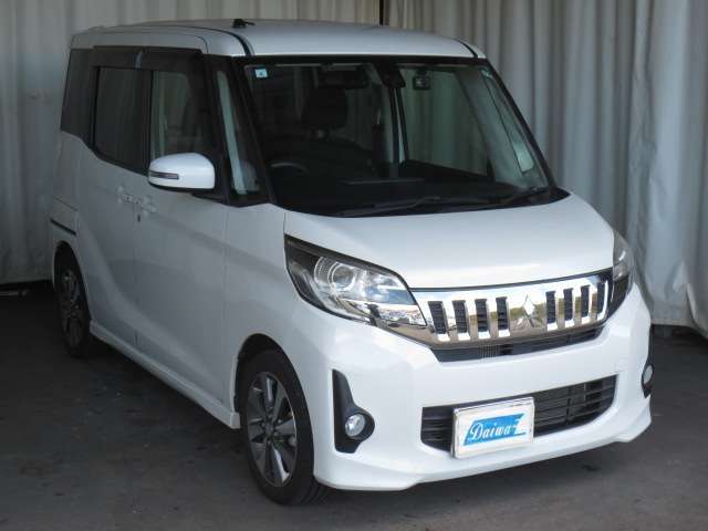 在庫台数も30台以上を常時展示しておりますので、軽自動車からコンパクト、セダン、ミニバンまで幅広くラインナップしております。自社搬送車もございますので、万が一のトラブル対応もお任せ下さい。