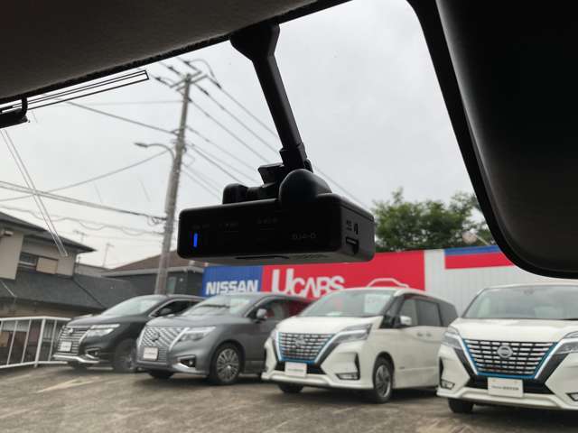 ナビ連動のドライブレコーダー搭載