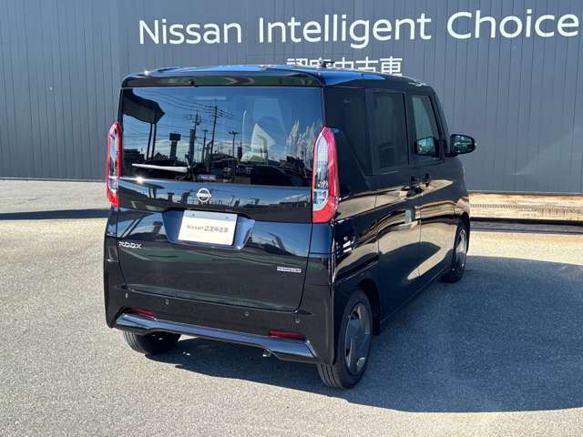 日産の整備士による点検整備渡しなので安心してお乗りいただけます。もし実際の車をご覧頂いたときにお気づきの点などありましたらご相談下さい。できることはさせていただきます。
