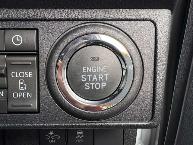 ケイカフェでは、快適なカーライフを過ごしていただくためにオイル交換～定期点検や車検整備なども実施しております。