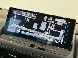 【純正12.3インチナビ】装備です！フルセグTVやBluetoothなど充実装備です！