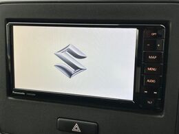 【純正ナビ】人気の純正ナビを装備。オーディオ機能も充実しており、Bluetooth接続すればお持ちのスマホやMP3プレイヤーの音楽を再生可能！毎日の運転がさらに楽しくなります！！
