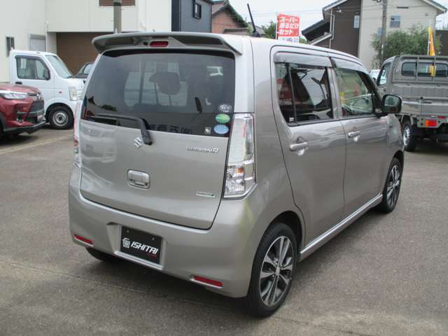 下取り車につき格安にてご提供できます！車検整備2年付！自社工場でしっかり整備で納車します！車検整備2年付！