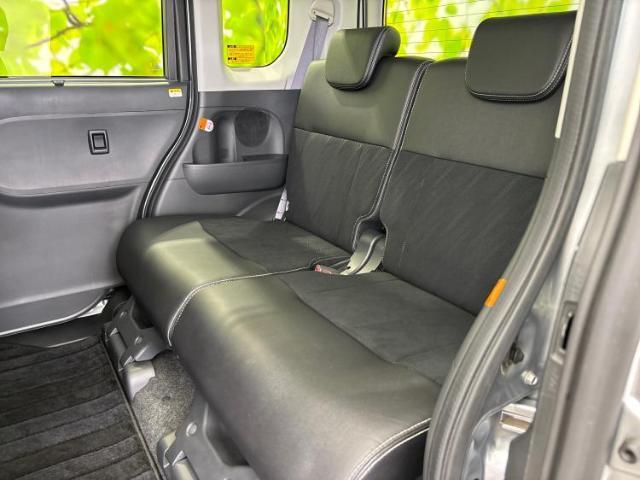 WECARSでは各商談席に大型モニターをご用意しております！見やすい大画面でゆったりと全国の在庫をご覧いただけます！是非ご来店お待ちしております！