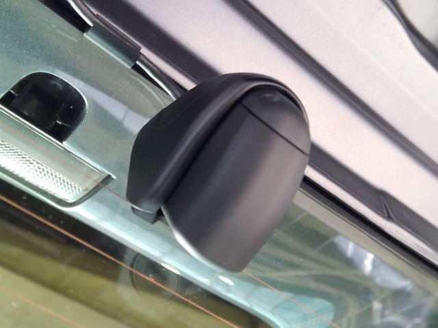 【リアドライブレコーダー】後方からのあおり運転や、万が一の事故にあった場合でも、ドライブレコーダーがその瞬間の映像を記録しています！事故だけでなく、楽しいお出かけの風景なども録画してくれています。