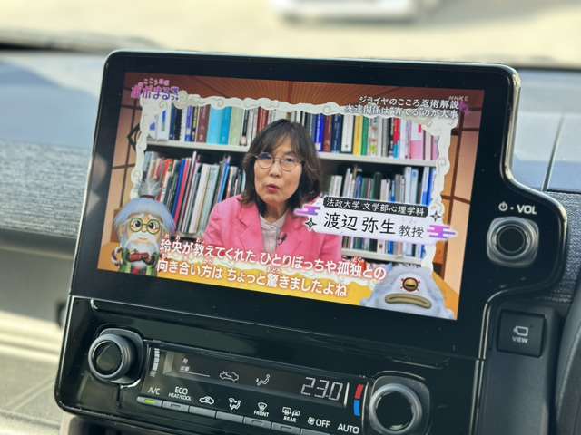 多彩なオーディオソースをご用意♪→AM/FMラジオ・Bluetooth・USB・フルセグTV