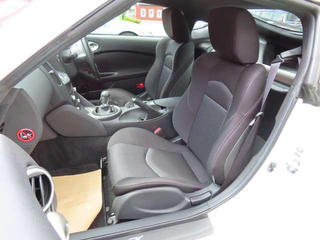 ご納車前にスタッフが入念に清掃し気持ちよく乗り出せるように致します。