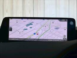 純正10型ナビを装備！！