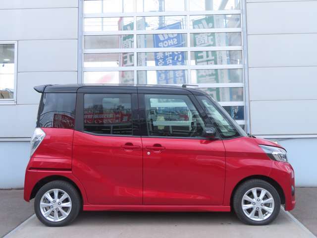 ミラーウインカー＆ミラーヒーター搭載