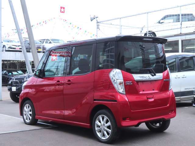 当店は札幌市東区にて、昭和51年より新車中古車の総合ディーラーを営んでおります。展示台数は約200台、様々な車種を取り揃えておりますので、お車をお探しの方はお気軽に足をお運びくださいませ。