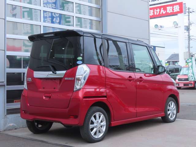 全長・全幅・全高3395×1475×1775mm　カタログ燃費JC08モード燃費20.6km/リットル　車両重量1000kg☆ボディ鏡面研磨済☆下回り洗浄済☆ルームクリーニング済☆抗菌消臭済☆