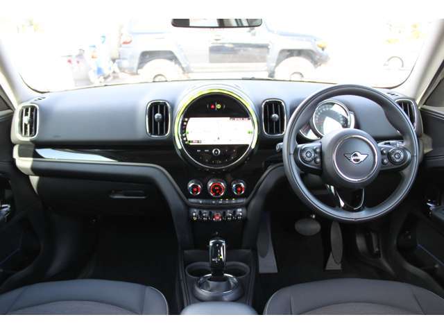 ◆とっても綺麗なミニクロスオーバーが入庫しました！クリーンディーゼルで燃費も良いですよ！