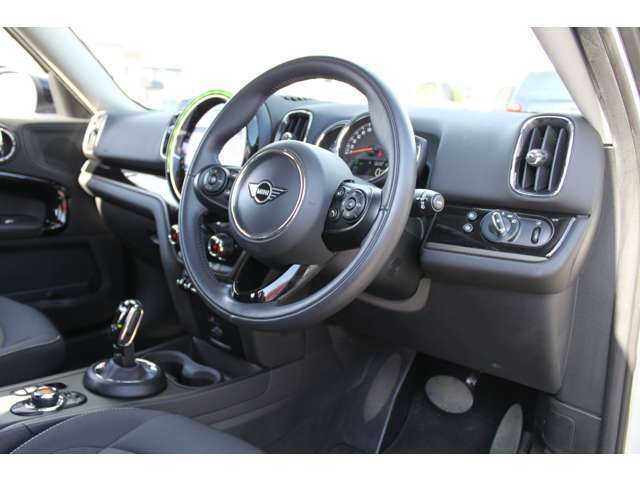 ◆ワンオーナーの禁煙車です！買取車の為格安販売！お早めにどうぞ！！