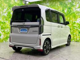 全国に店舗を展開しているのでどこでもお取り寄せが可能です！この車が気になるけど遠方だから・・・と諦める必要はありません！※別途陸送費が必要です。