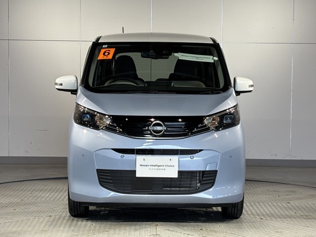 ボディカラーはソルベブルー×ホワイトパールです☆