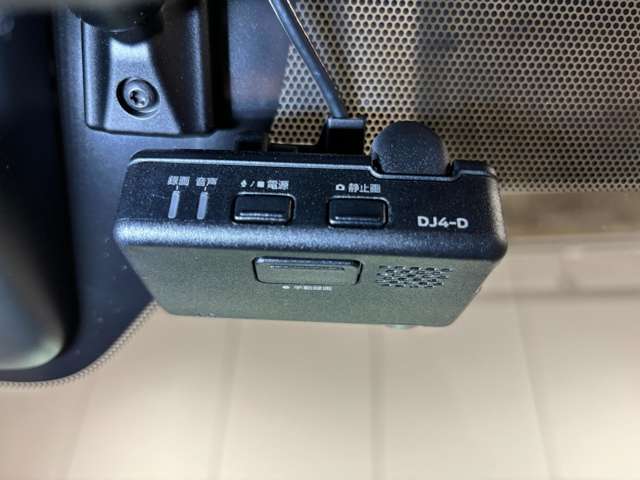 【フロントドライブレコーダー】まさかの瞬間をしっかり記録します！