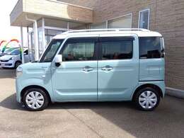 2トーンカラー　禁煙車　純正メモリーナビ　フルセグTV　Bluetooth　バックカメラ　両側電動スライドドア　デュアルセンサーブレーキ　リアパーキングセンサー　ETC　スマートキー　シートヒーター