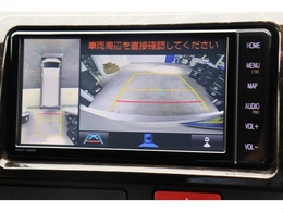 駐車時や路肩走行時に安心なパノラミックビューモニターを完備！