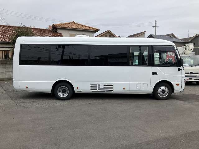 【Gライオントラック大阪営業所TEL：072-489-5465】