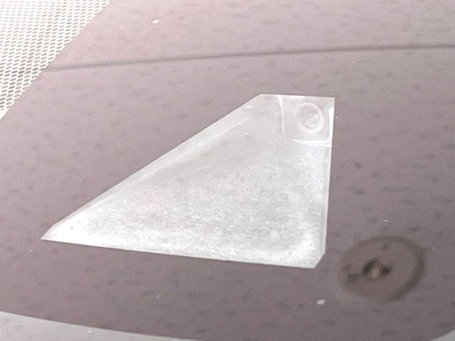 【トヨタセーフティセンス】走行中に前方の車両等を認識し、衝突しそうな時は警報とブレーキで衝突回避と被害軽減をアシスト。より安全にドライブをお楽しみいただけます。