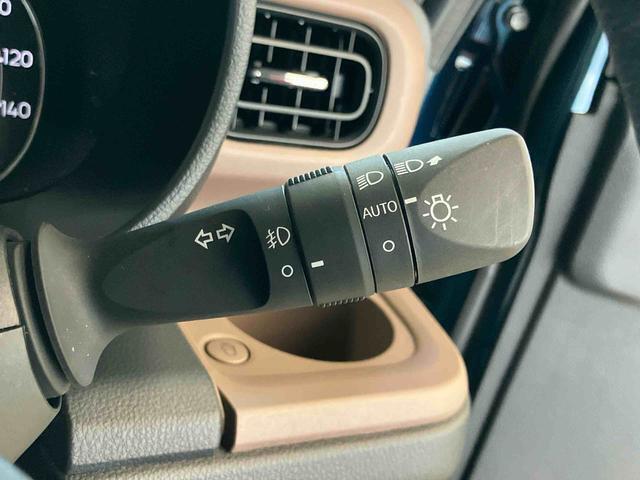 ダイハツディーラーでは「ダイハツ認定中古車」という基準を設け、車選びに詳しくないお客様でも「安心して選べる」をご提供しています。