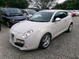 中古車だから仕方がないと言ってしまうのは簡単で御座いますが中古車の質と妥協点を少しでも上げられる様に日々勉強しております。納車後に高額な修理が無いように全ての販売車両にフィードバックしております