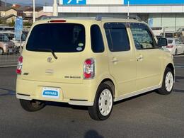 全国に店舗を展開しているのでどこでもお取り寄せが可能です！この車が気になるけど遠方だから・・・と諦める必要はありません！※別途陸送費が必要です。