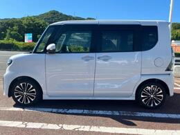 WECARSの在庫ページをご覧いただき誠にありがとうございます！WECARSは「お客様第一」をモットーにお客様のカーライフを全力でサポートいたします！