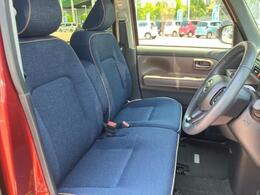 「この車の写真をもっと見たい」「状態が気になる」「この装備はついている？」どんな小さな疑問でもお気軽にお問い合わせください！