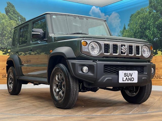 大好評のボディコーティング「弾スプラッシュコート」もご納車までに施工可能。通常のガラスコートと異なる、耐久年数6年の無機質ガラスコーティングが、ボディをキレイな状態に保ってくれます。