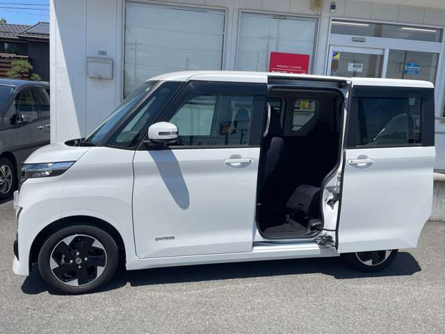 半年ごとの定期点検、車検整備をパックにした整備点検チケットも販売してます。エンジンオイル交換も含まれてます。
