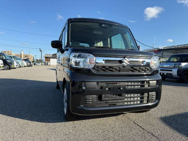 在庫数は約800台！！ 年間販売台数は約4000台！！ 大量販売・大量仕入で1台あたりのコストを削減しています！！