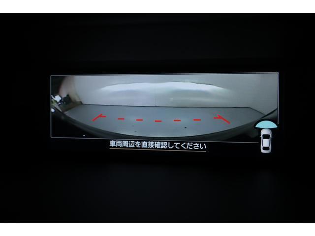 バックカメラ装備。後方の安全確認はおまかせ！！これで苦手な車庫入れも安心です♪小さなお子様のいるご家庭では重要です。