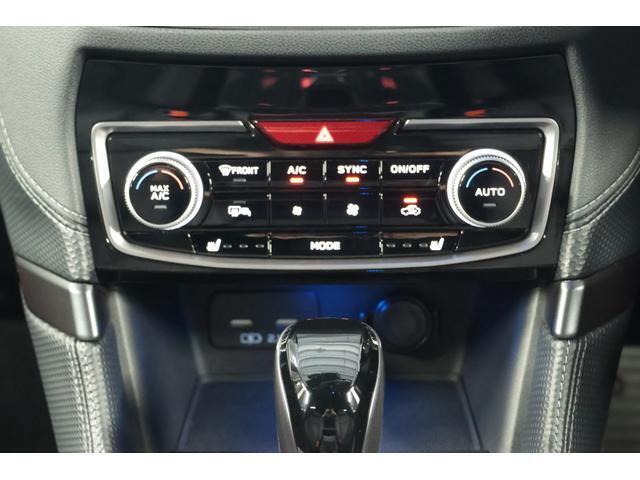 【左右独立エアコン】☆運転席と助手席で違う温度設定が可能。寒がりと暑がりが同時に乗っても快適に設定できます。