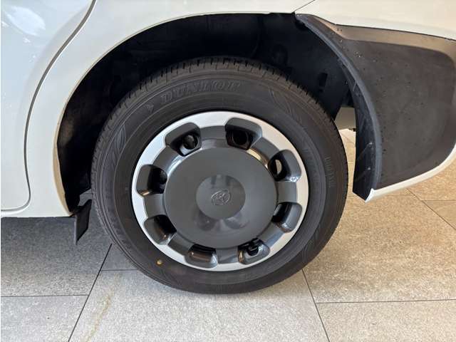 クルマのこと、良いところも悪いところも正直にお伝えすることを心がけています。アフターサービス含め、末永くお付き合いできる販売店を目指します！気にかかる点があれば、どうぞお気軽にお申し付けください。