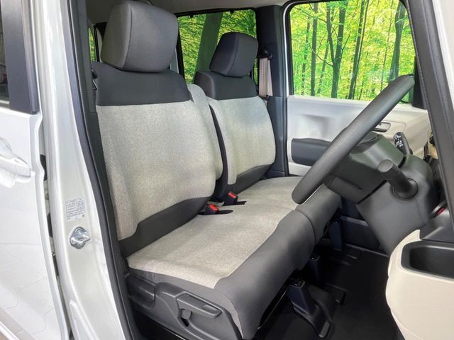 もちろん車内はキレイです♪よりクリーンな状態をキープしたいお客様には『ナノゾーンコート』がおすすめ！新型コロナウイルス対策や、除菌・消臭に効果を発揮し多くの方にご好評いただいております。