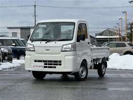 ■□■□■ 軽自動車も普通車も在庫数は 約6000台！！  グループ年間販売台数は20000台！！ 大量販売・大量仕入で1台あたりのコストを削減しています！！  ■□■□■
