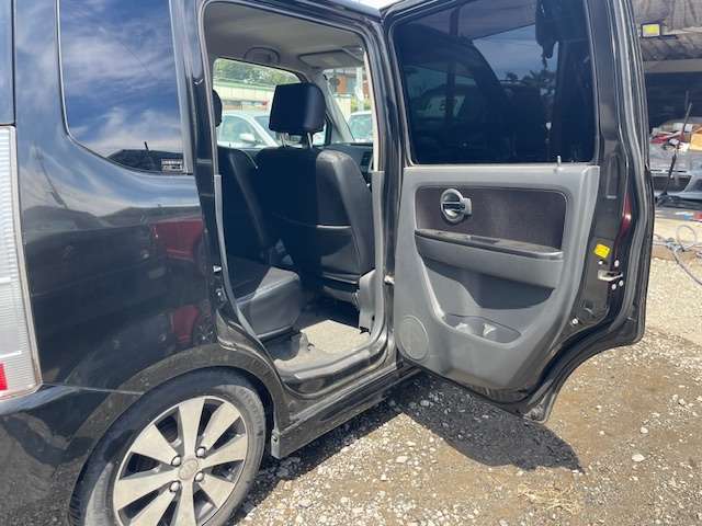 弊社では保険の代理店も行っております。車両購入時には合わせて任意保険のご加入もご検討頂ければ色々なプランをご案内させて頂きます