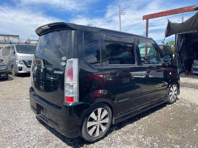 廃車でお困りなら当社にご相談ください。不動車、なんでもご相談ください。廃車手数料一切頂きません！！まずはお電話でご相談ください！！