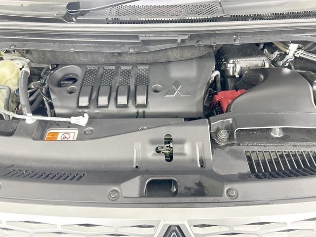 親切・丁寧な専門メカニックスタッフが応対！・車検・点検整備・事故等の修理などアフターサービスも安心。お車のカスタマイズもネクステージのサービススタッフまでご相談ください！