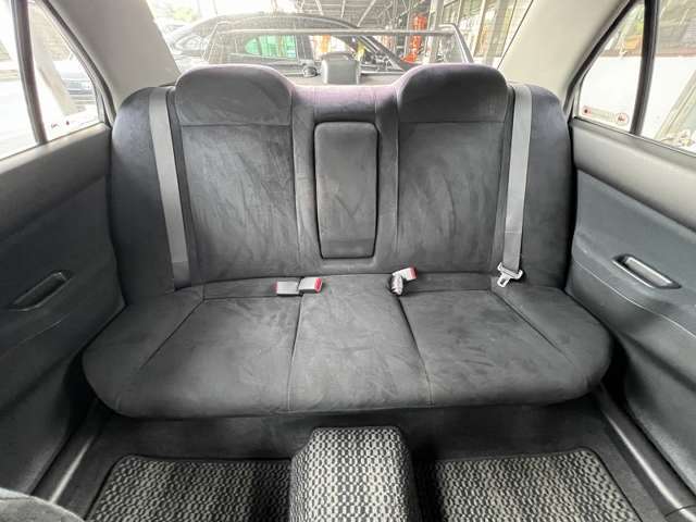 6速クロスミッション・アルミルーフパネル・大型カーボンリアスポイラー・ブレンボ・ワーク17アルミ・車高調・HIDライト・レカロシート・MOMOステアリング・ACD＋スーパーAYC・HKSマフラー