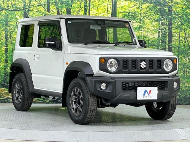 大好評のボディコーティング「弾スプラッシュコート」もご納車までに施工可能。通常のガラスコートと異なる、耐久年数6年の無機質ガラスコーティングが、ボディをキレイな状態に保ってくれます。