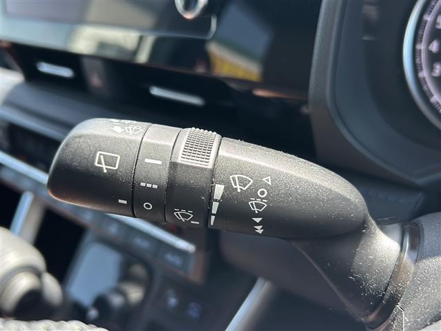 【運転席操作部】快適なドライブを楽しむための機能が装備されています！運転席から触れるので、使いやすいです！除菌プランいれていただくと、さらに清潔で安心していただけます！