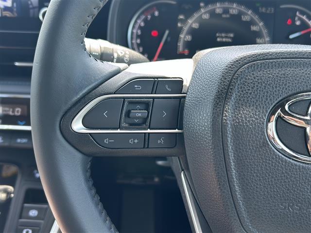 【運転席操作部】快適なドライブを楽しむための機能が装備されています！運転席から触れるので、使いやすいです！除菌プランいれていただくと、さらに清潔で安心していただけます！