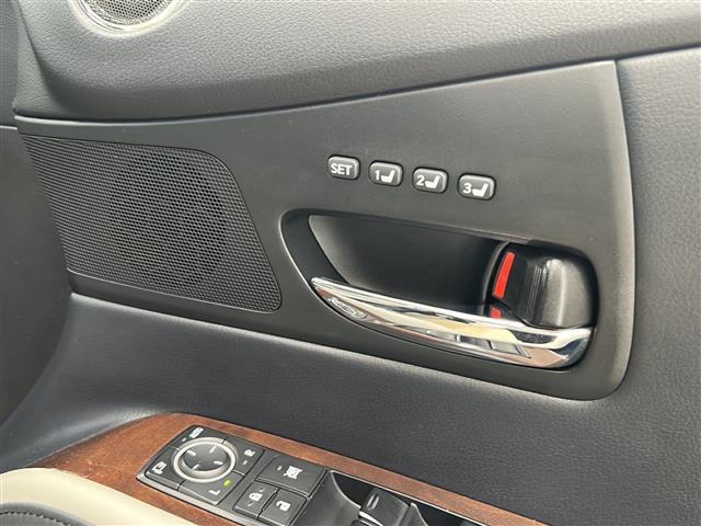 安心の全車保証付き！（※部分保証、国産車は納車後3ヶ月、輸入車は納車後1ヶ月の保証期間となります）。その他長期保証(有償)もご用意しております！※長期保証を付帯できる車両には条件がございます。