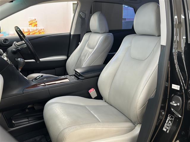 ◆より良いコーティングをお探しでコーティング効果を長く感じたいお客様にハイモースコート『ザ・グロウ』『ジ・エッジ』をご用意しております。商品の詳細な内容に関してはは店舗までお気軽にお問い合わせ下さい。