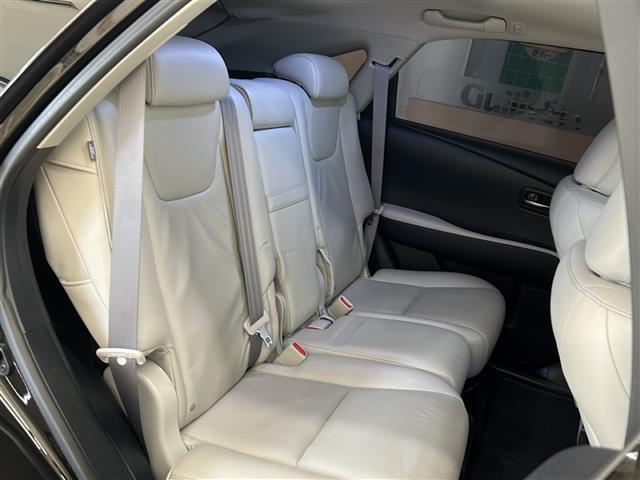 商談ルームにはキッズルームも完備しています☆お子様連れでもゆっくりとお車をお選びいただけます！