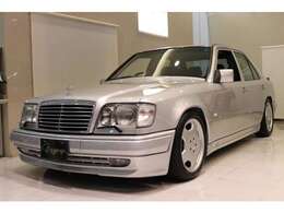 まずは ナガセ自動車のホームページ　 https://www.nagase-jidosya.co.jp/　にアクセス頂き 私達のポリシーと日常 をご覧くださいませ。